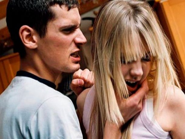 Indignación por un grupo cristiano que fomenta la violencia contra las mujeres