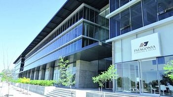 el 70% de las empresas escapa de la ciudad porque es mas cara el 70% de las empresas escapa de la ciudad porque es mas cara