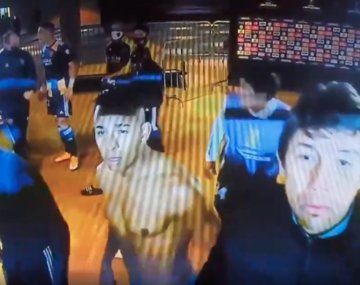 Con Riquelme en el sillón de su casa