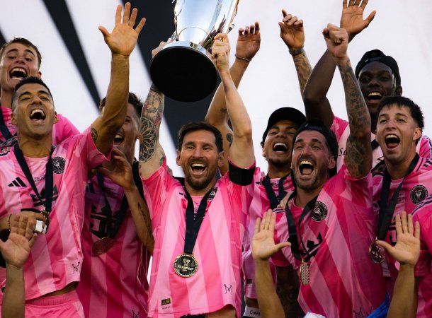 Lionel Messi y Rodrigo de Paul, campeones con Inter Miami. Lionel Messi y Rodrigo de Paul, campeones con Inter Miami.