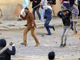 egipto: mueren al menos 22 personas por enfrentamientos egipto: mueren al menos 22 personas por enfrentamientos