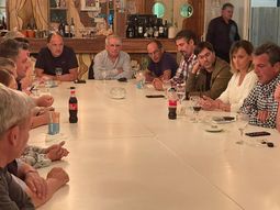 Tras reunirse con Sergio Massa, intendentes bonaerenses se suman al paro de la CGT