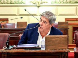 Santa Fe: Un diputado del oficialismo no votó el Presupuesto porque está en Islas Maldivas
