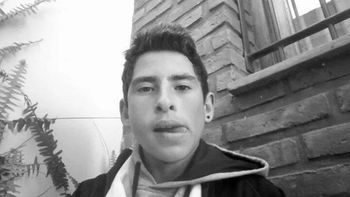 desesperada busqueda de un chico de 14 anos que se tiro al rio lujan desesperada busqueda de un chico de 14 anos que se tiro al rio lujan