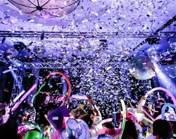 Acusan a una madre de perder en el casino más de $17 millones que eran para una fiesta de egresados