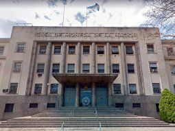 el gobierno analiza cerrar la casa de la moneda y otros cinco organismos estatales