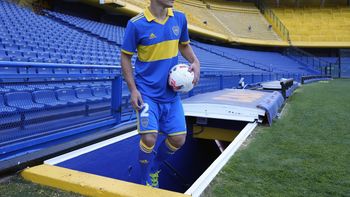 roncaglia fue presentado en boca: sueno con lo que suenan todos los hinchas, con la copa libertadores roncaglia fue presentado en boca: sueno con lo que suenan todos los hinchas, con la copa libertadores