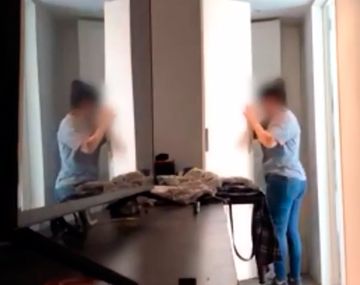 Le puso una cámara oculta a su empleada doméstica y descubrió que le había robado 5 mil dólares