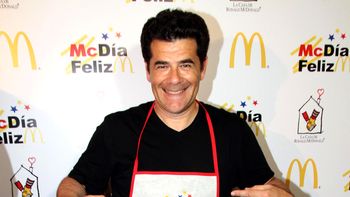 julian weich se sometera al sifonazo con mariana fabbiani julian weich se sometera al sifonazo con mariana fabbiani