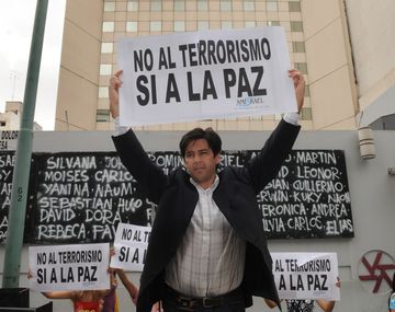 Familiares repudiaron al fiscal Nisman