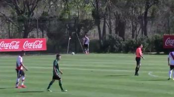 video: el nuevo refuerzo de river, denis rodriguez, marco un gol olimpico en reserva video: el nuevo refuerzo de river, denis rodriguez, marco un gol olimpico en reserva