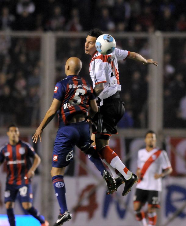 San Lorenzo reaccionó y se lo dio vuelta a River en Salta