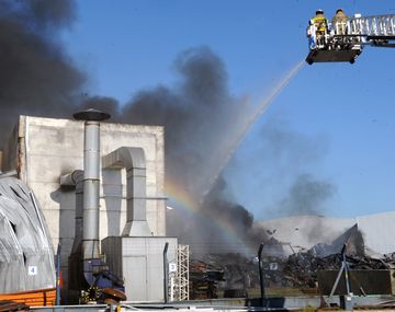 Se incendió una fábrica de fragancias en Don Torcuato