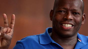 gloria del futbol lanza linea de preservativos gloria del futbol lanza linea de preservativos