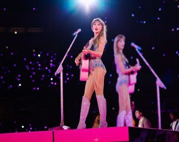 La película de la gira mundial de Taylor Swift debuta el viernes y ya es un boom