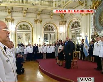 CFK encabezó acto de ascenso de oficiales y recibe a la DAIA