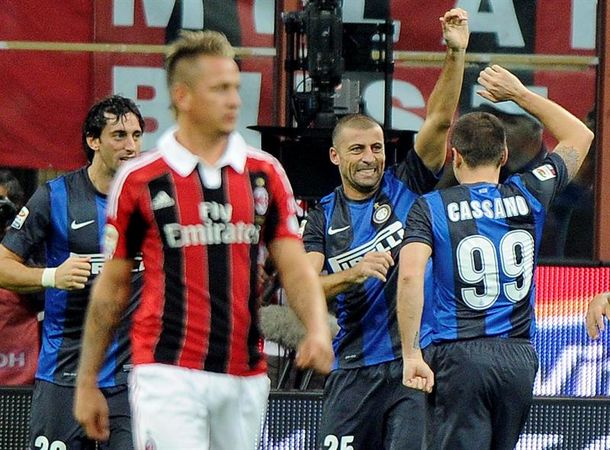 El Inter superó al Milan con un gol argentino en el clásico