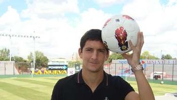 burdisso dejo a river y esta muy cerca de firmar con boca burdisso dejo a river y esta muy cerca de firmar con boca