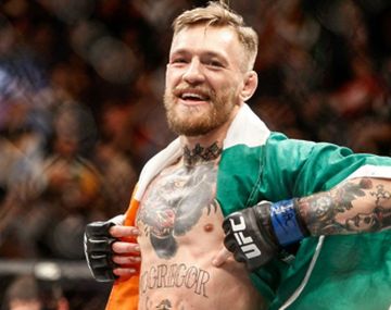 ¿McGregor fuma marihuana?: los fans le vieron un cigarrillo sospechoso