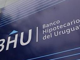 Banco Hipotecario del Uruguay. Banco Hipotecario del Uruguay.