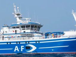 Un pesquero se hundió cerca de las Islas Malvinas