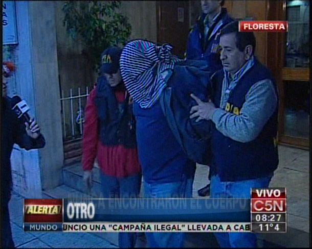 Allanan el edificio del portero condenado por asesinato