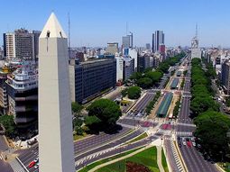 Casi no quedan lugares para viajar hacia Argentina para los uruguayos. Casi no quedan lugares para viajar hacia Argentina para los uruguayos.