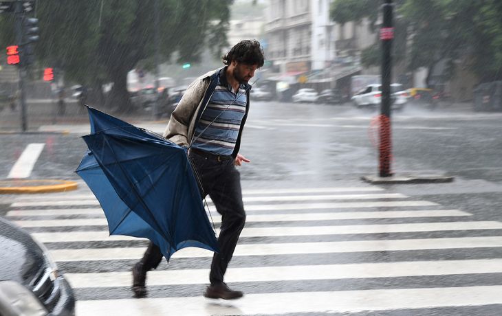 Rige un alerta por fuertes tormentas en Provincia