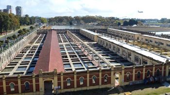 Planta Potabilizadora General San Martín de Aysa, la que provee de agua potable a la Ciudad