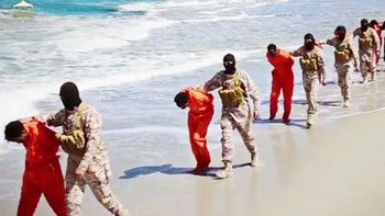 difunden un video de una supuesta ejecucion de isis a etiopes cristianos en libia difunden un video de una supuesta ejecucion de isis a etiopes cristianos en libia