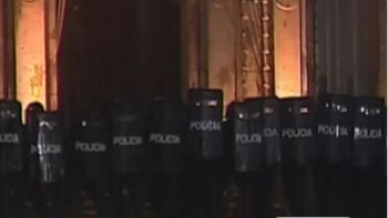 alperovich: estoy totalmente en desacuerdo con la represion alperovich: estoy totalmente en desacuerdo con la represion