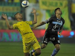 temperley sorprendio a defensa y se llevo un triunfazo de varela temperley sorprendio a defensa y se llevo un triunfazo de varela