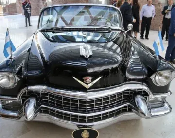 El Cadillac descapotable de Perón que Milei podría usar en la asunción presidencial