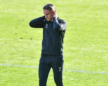 Beccacece tiró un botellazo y puede terminar con un mes de arresto