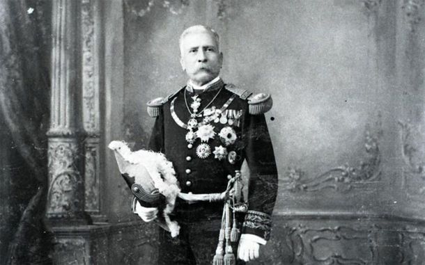 El general Porfi­rio Díaz derrota a los franceses en 1866.