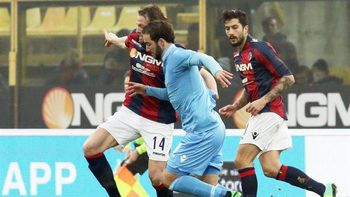 con un gol de higuain, el napoli empato con bologna y se aleja con un gol de higuain, el napoli empato con bologna y se aleja