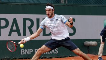 otra sonrisa argentina en roland garros: gano leonardo mayer otra sonrisa argentina en roland garros: gano leonardo mayer