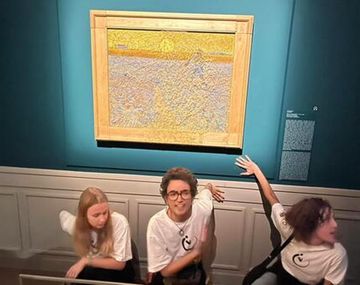 Activistas contra el cambio climático atacaron otra pintura de Van Gogh