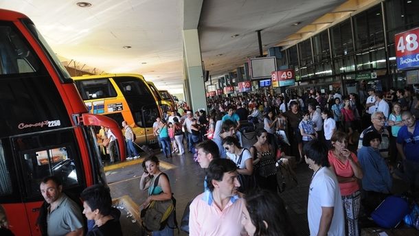 Se quedaron varados en una terminal.(Foto de archivo).