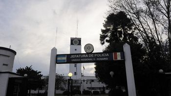 rosario: un peligroso narco se fugo de la jefatura de policia horas despues de ser detenido rosario: un peligroso narco se fugo de la jefatura de policia horas despues de ser detenido