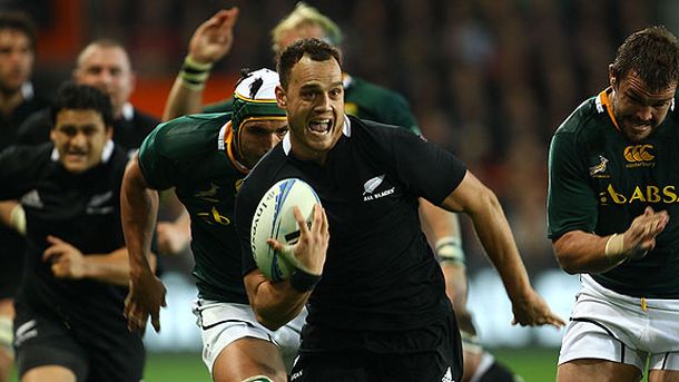 Los All Blacks derrotaron a Sudáfrica y se encaminan al título