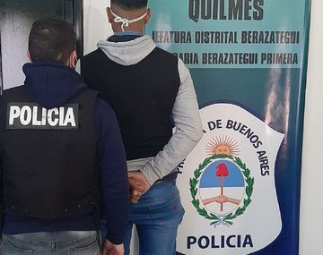 Un policía fue detenido acusado de matar por la espalda a un joven