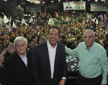 Scioli recibió el apoyo del Sindicato de Obras Sanitarias
