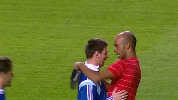 el publico brasilero invadio la cancha en el entrenamiento de la seleccion argentina el publico brasilero invadio la cancha en el entrenamiento de la seleccion argentina