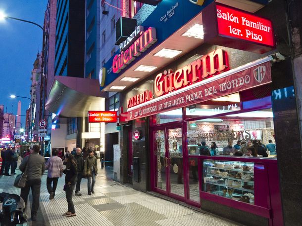 La pizzer&iacute;a G&uuml;err&iacute;n