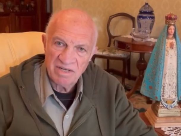 Aldo Rico convocó a los militares a reunirse ante un eventual estallido social.