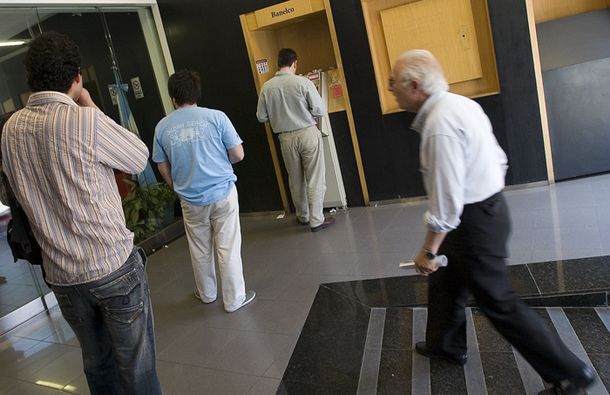 Creció en total un 300% la cantidad de cajeros automáticos