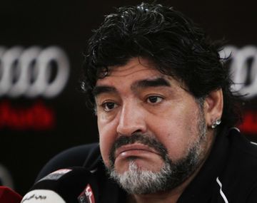 Bronca en Australia contra Maradona por faltar a un evento