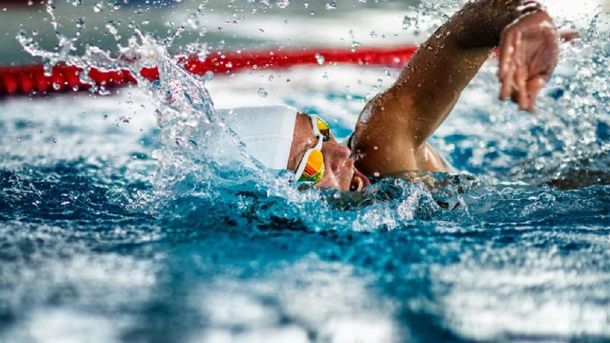 La natación es uno de los ejercicios más completos en el mundo de los deportes. La natación es uno de los ejercicios más completos en el mundo de los deportes.