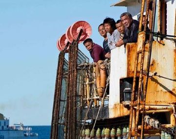 Desapareció tripulación de barco capturado 